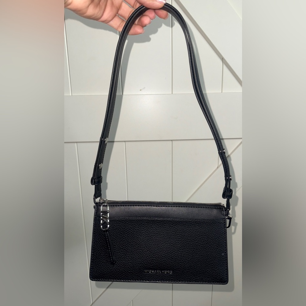 Michael kors convertible Black Leather  crossbody  Bag